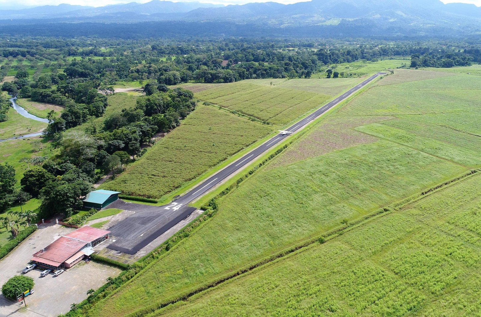Volcano Lodge to La Fortuna Airport (El Tanque)